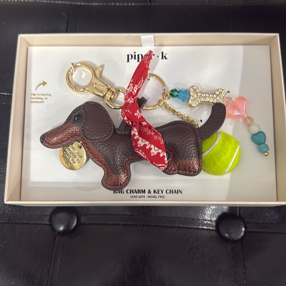 New Piper K Dachshund Dog Bag Charm Keychain Bandana Tennis Ball Bone & Beads - Picture 2 of 10